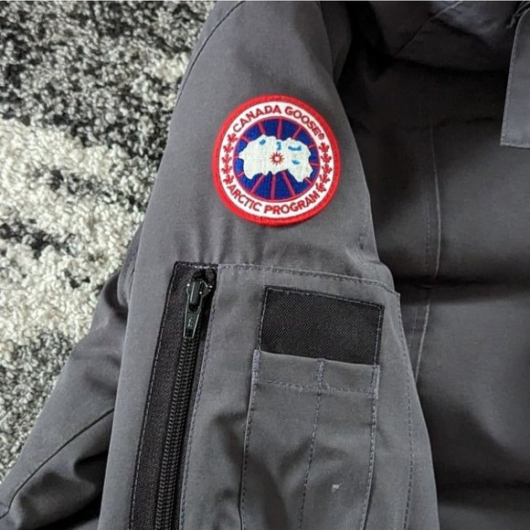Canada Goose Trillium Parka - Picture 11 of 16